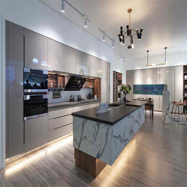 High-Gloss Solid Pine Kitchen Cabinet Set