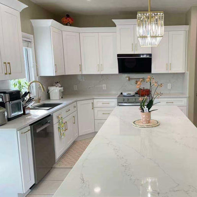 Luxury Solid Pine Whole-Home Kitchen Cabinets